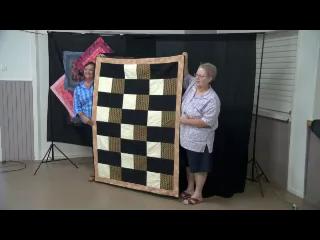 Leisa Wood speaks with Tom Gillespie, Reporter from the Western Star Newspaper in Roma about Quilt in a Day.